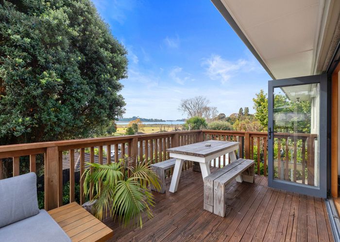  at 6B Waikareao Way, Brookfield, Tauranga