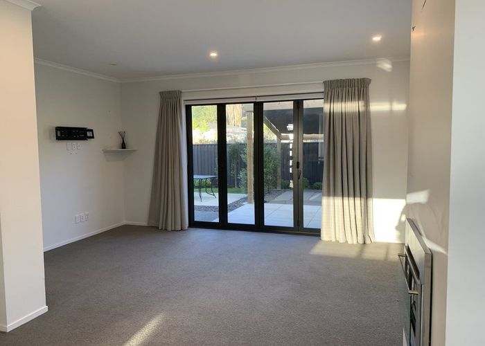  at 17 Somerby Mews, Silverstream, Upper Hutt, Wellington