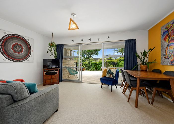  at 3/17 Church Street, Devonport, Auckland