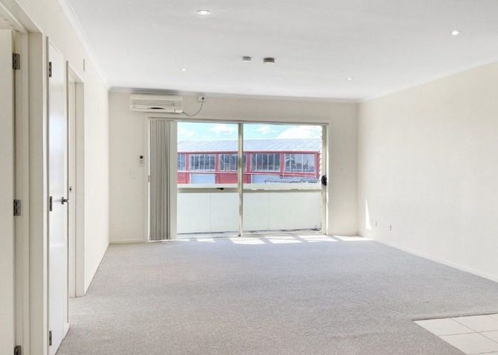  at 3C/47 Stanhope Road, Mount Wellington, Auckland