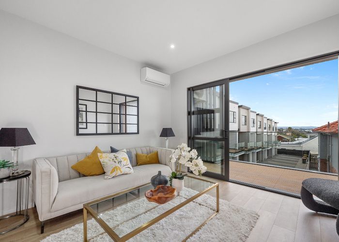  at 5/1B Egremont Street, Belmont, North Shore City, Auckland