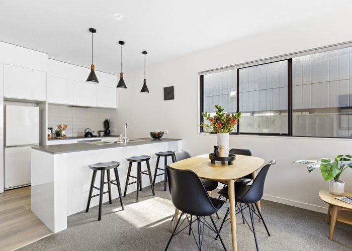  at 19/6 Oswald Crescent, Paparangi, Wellington, Wellington