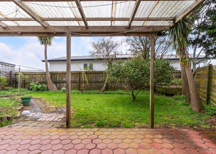  at 2/80 Birkdale Road, Birkdale, North Shore City, Auckland