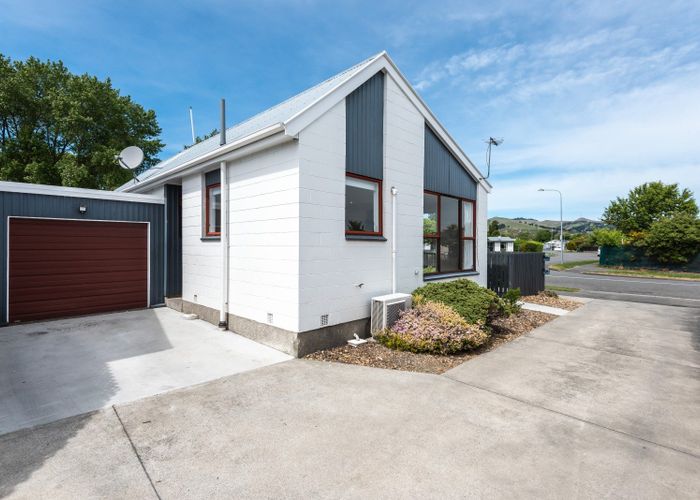  at 1/54 Arran Crescent, Woolston, Christchurch