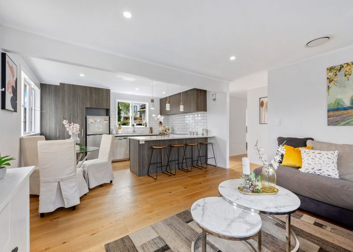  at 38 Valonia Street, New Windsor, Auckland City, Auckland