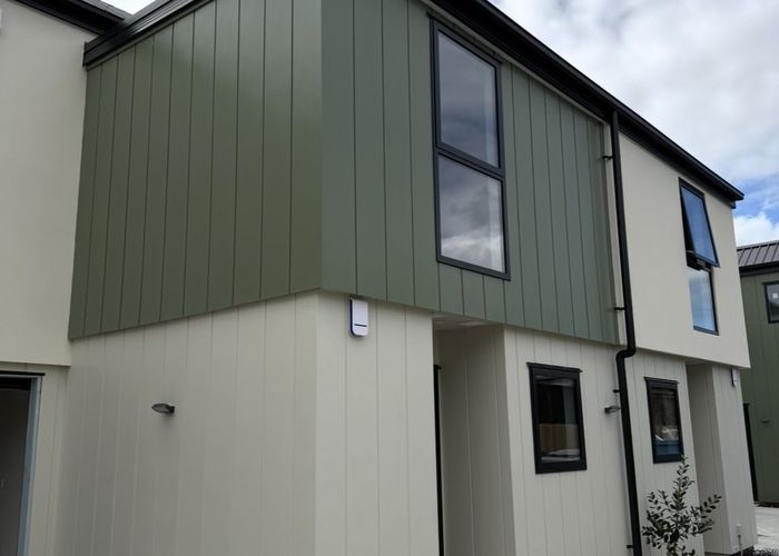  at 14 Stenness Avenue, Somerfield, Christchurch City, Canterbury