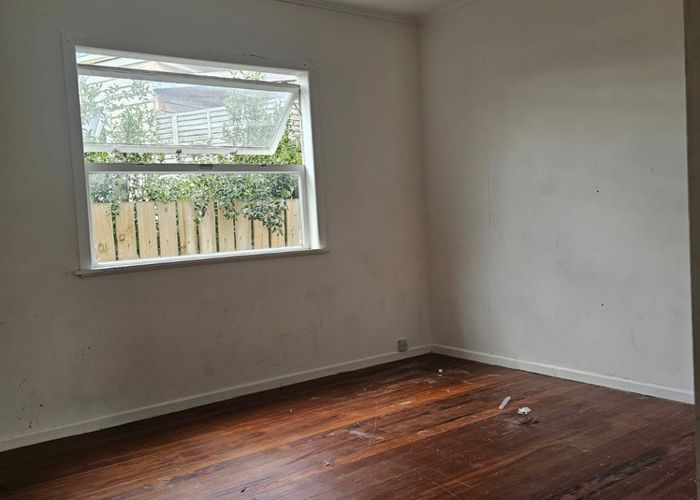  at 6 Buckland Road, Mangere East, Manukau City, Auckland