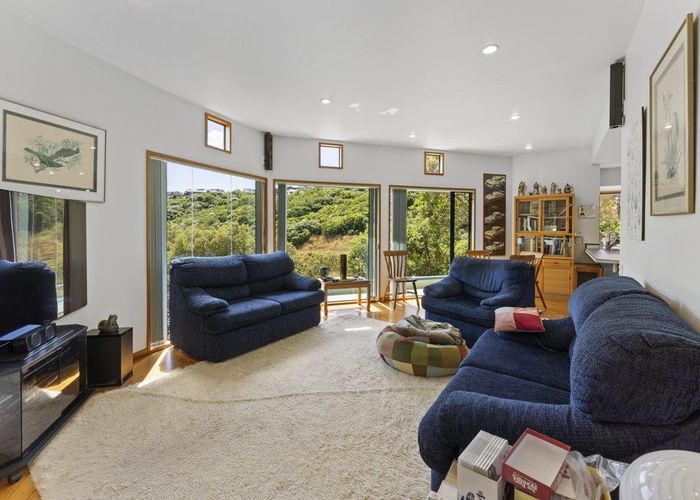  at 8 Hardy Street, Johnsonville, Wellington