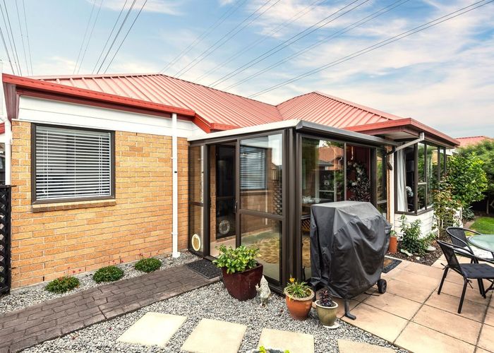  at 14A Algie Place, Avonhead, Christchurch City, Canterbury