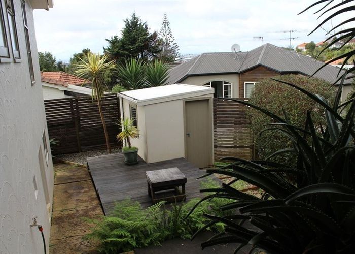  at 50 Waiohua Road, Greenlane, Auckland City, Auckland