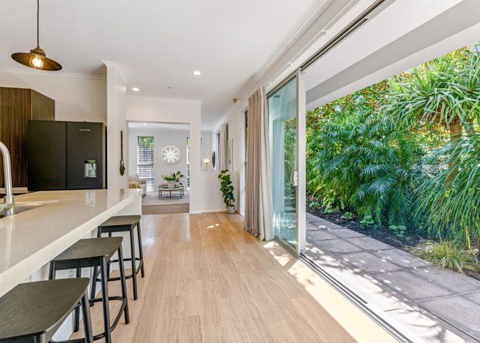  at 11A Church Street, Northcote Point, North Shore City, Auckland