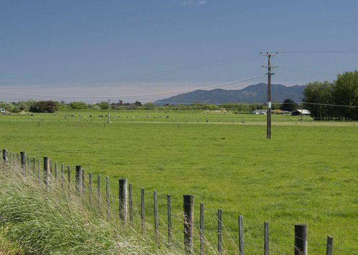 For sale 662 Pahautea Road, Featherston, South Wairarapa, Wellington
