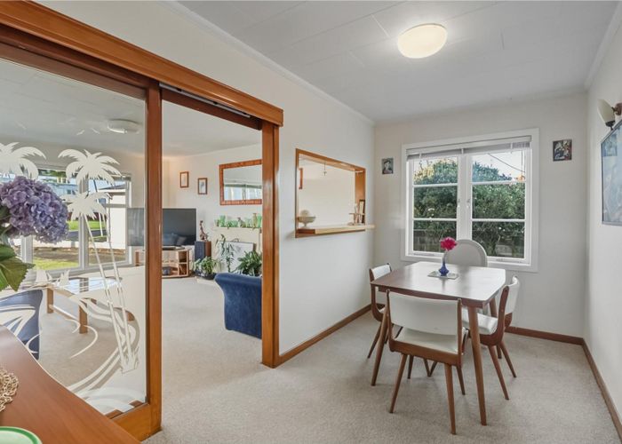  at 2 Toru Street, Te Atatu Peninsula, Waitakere City, Auckland