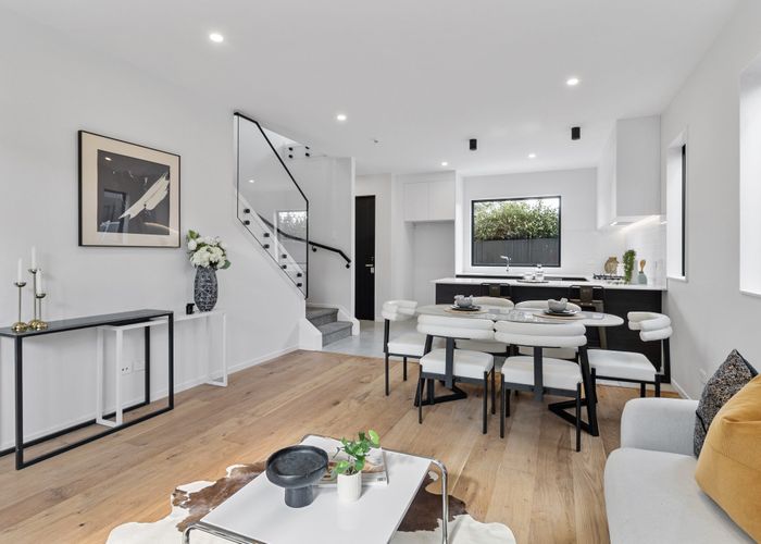  at 105 Sycamore Drive, Sunnynook, North Shore City, Auckland