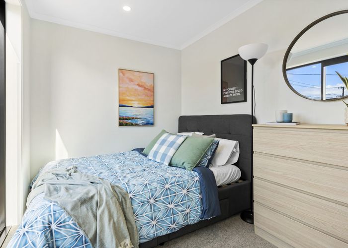  at 5/492-494 Richardson Road, Mount Roskill, Auckland City, Auckland