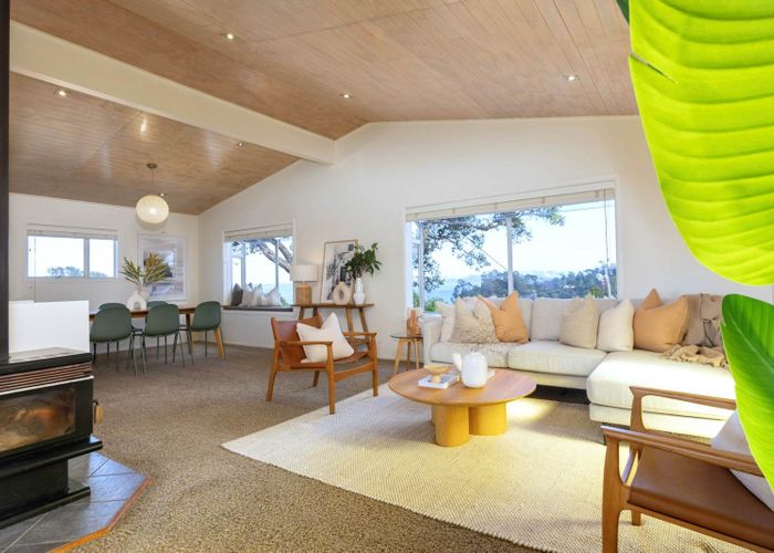  at 16 Arapito Road, Titirangi, Waitakere City, Auckland