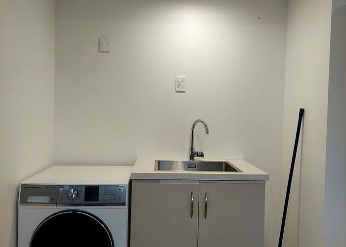  at 27 Gladstone Road, Woodend, Waimakariri, Canterbury