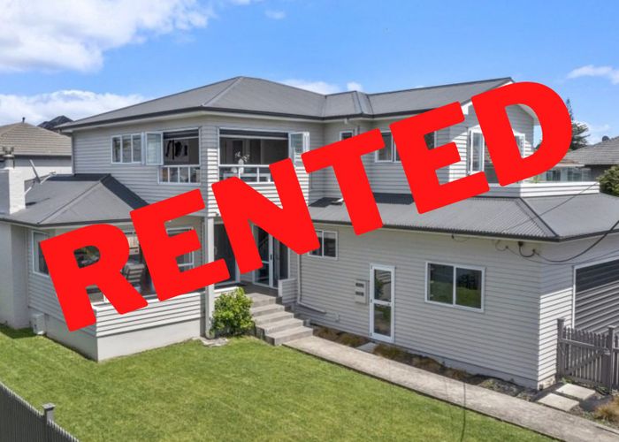  at 65 Seacliffe Avenue, Belmont, North Shore City, Auckland