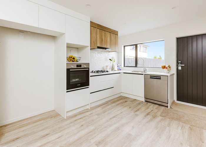  at 17E McCullough Avenue, Papatoetoe, Manukau City, Auckland