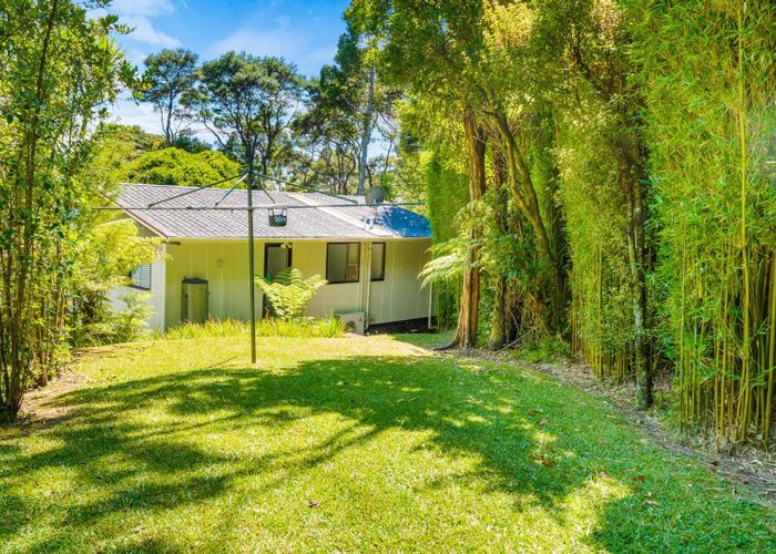  at 3/77 Woodfern Crescent, Titirangi, Waitakere City, Auckland