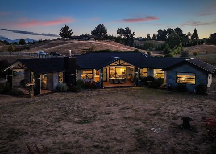  at 6 Westmere Drive, Tasman
