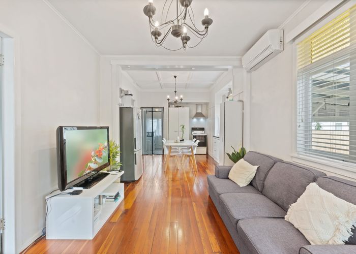  at 36 Sturges Avenue, Otahuhu, Auckland