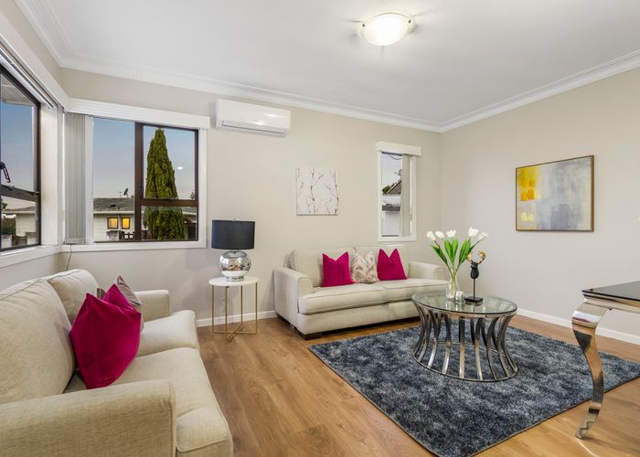  at 86 Pah Road, Papatoetoe, Auckland