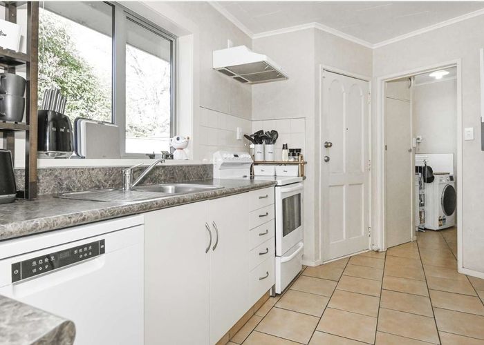  at Havelock North, Hastings, Hawke's Bay