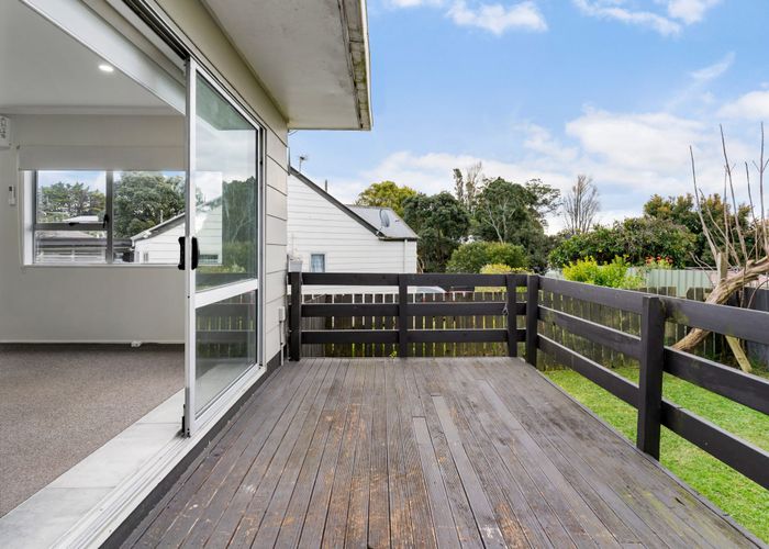  at 2/42 Moncrieff Avenue, Clendon Park, Manukau City, Auckland