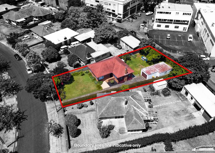  at 36 Te Koa Road, Panmure, Auckland