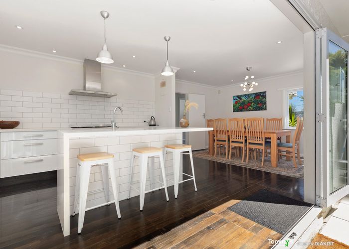  at 8 Otaki Street, Miramar, Wellington