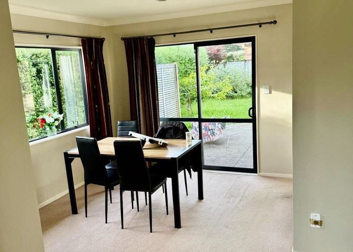  at 2 Alvre Place, Flat Bush, Manukau City, Auckland