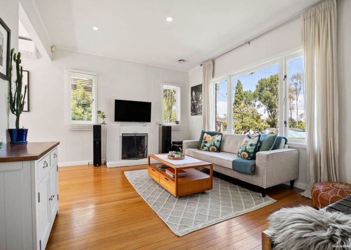  at 7 Bromley Place, Glen Innes, Auckland City, Auckland