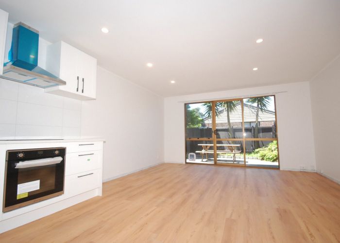  at 36 Pohutukawa Place, Ellerslie, Auckland