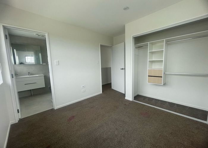  at 8 Finn Place, Mount Wellington, Auckland City, Auckland