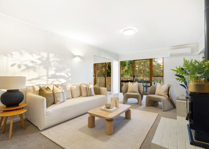  at 32 Rosecamp Road, Beach Haven, North Shore City, Auckland