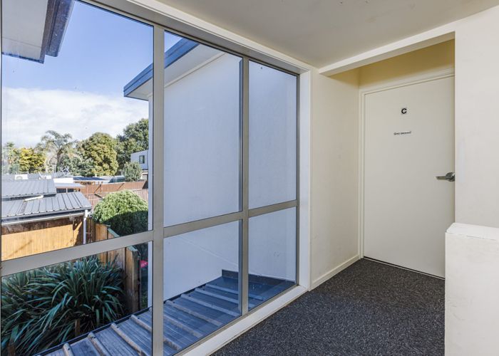  at 3/33 Kenderdine Road, Papatoetoe, Manukau City, Auckland