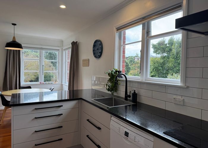 at 41 Lincoln Avenue, Tawa, Wellington, Wellington