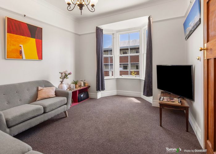  at 2 Prince Street, Mount Victoria, Wellington