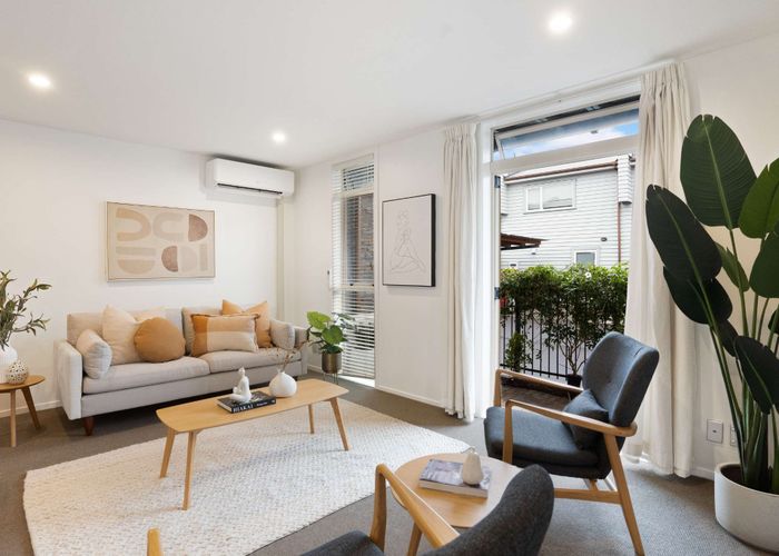  at 44/2 CAWLEY ST, Ellerslie, Auckland