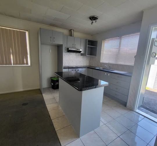  at 8 Misty Place, Papatoetoe, Manukau City, Auckland