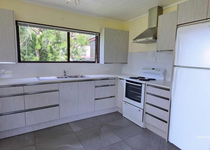  at 104a Mill Road, Bombay, Franklin, Auckland