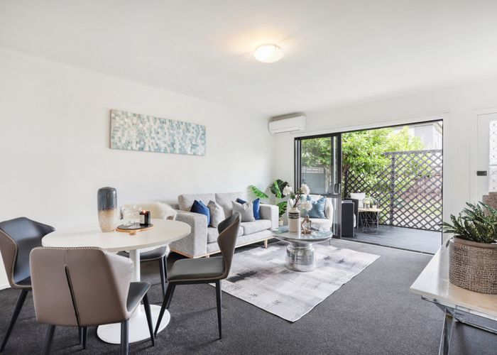  at 5/16 Highbury Street, Avondale, Auckland