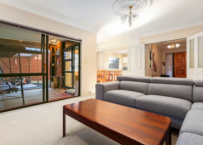  at 2/4 Alpers Avenue, Epsom, Auckland