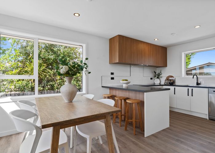  at 17 Roberts Road, Hei Hei, Christchurch City, Canterbury