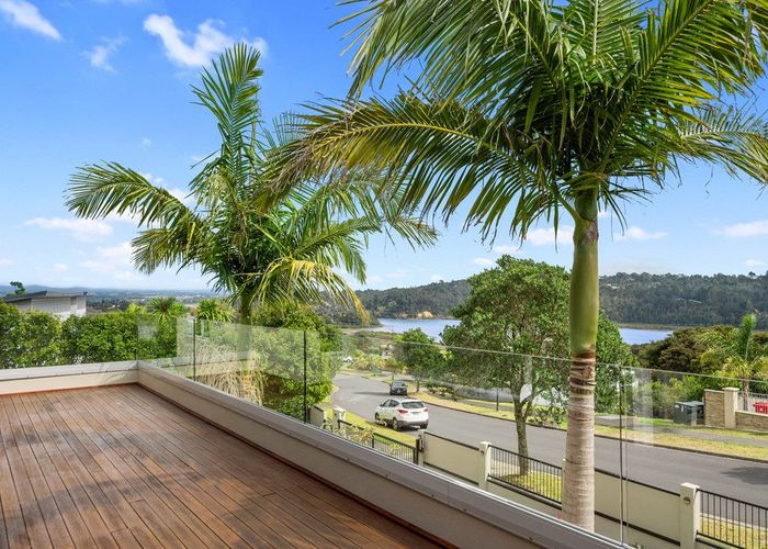  at 67 Kittiwake Drive, Schnapper Rock, North Shore City, Auckland