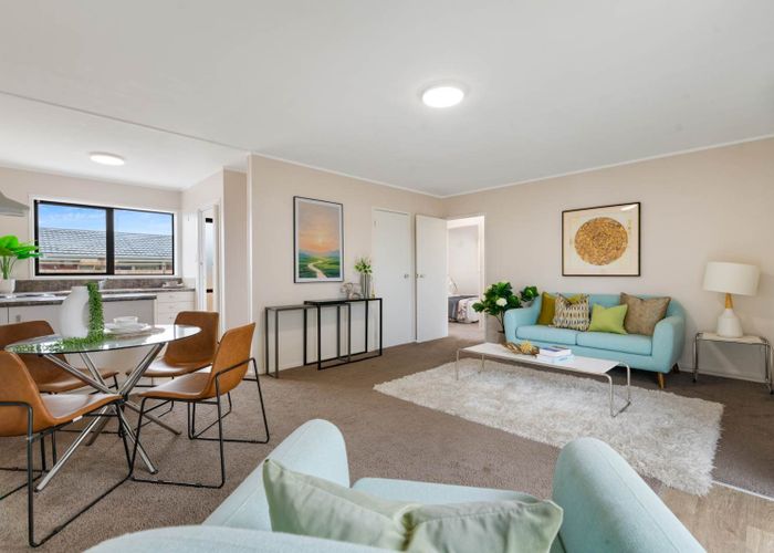  at 2/19 Latham Avenue, Pakuranga, Manukau City, Auckland