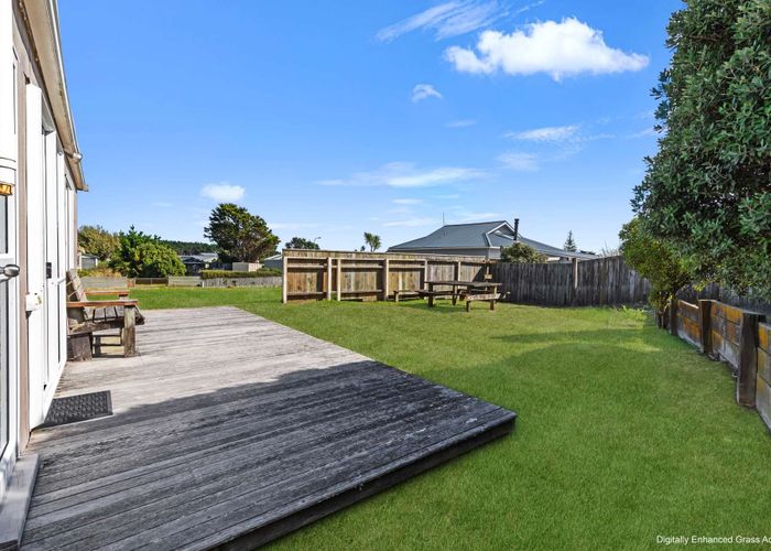  at 9 Aranui Avenue, Waitarere Beach, Levin
