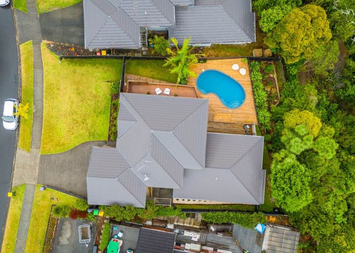  at 126 Te Wharau Drive, Greenhithe, North Shore City, Auckland