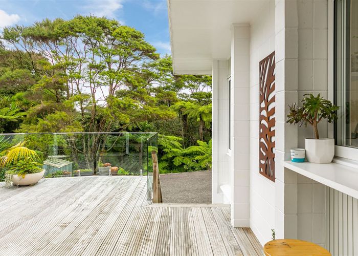  at 1040 Scenic Drive North, Swanson, Auckland